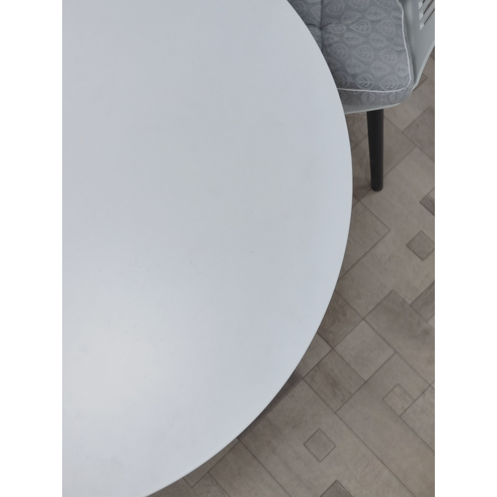 Стол ЛДСП кухонный 80x80x73 см с металлической ногой белый круг Baizheng