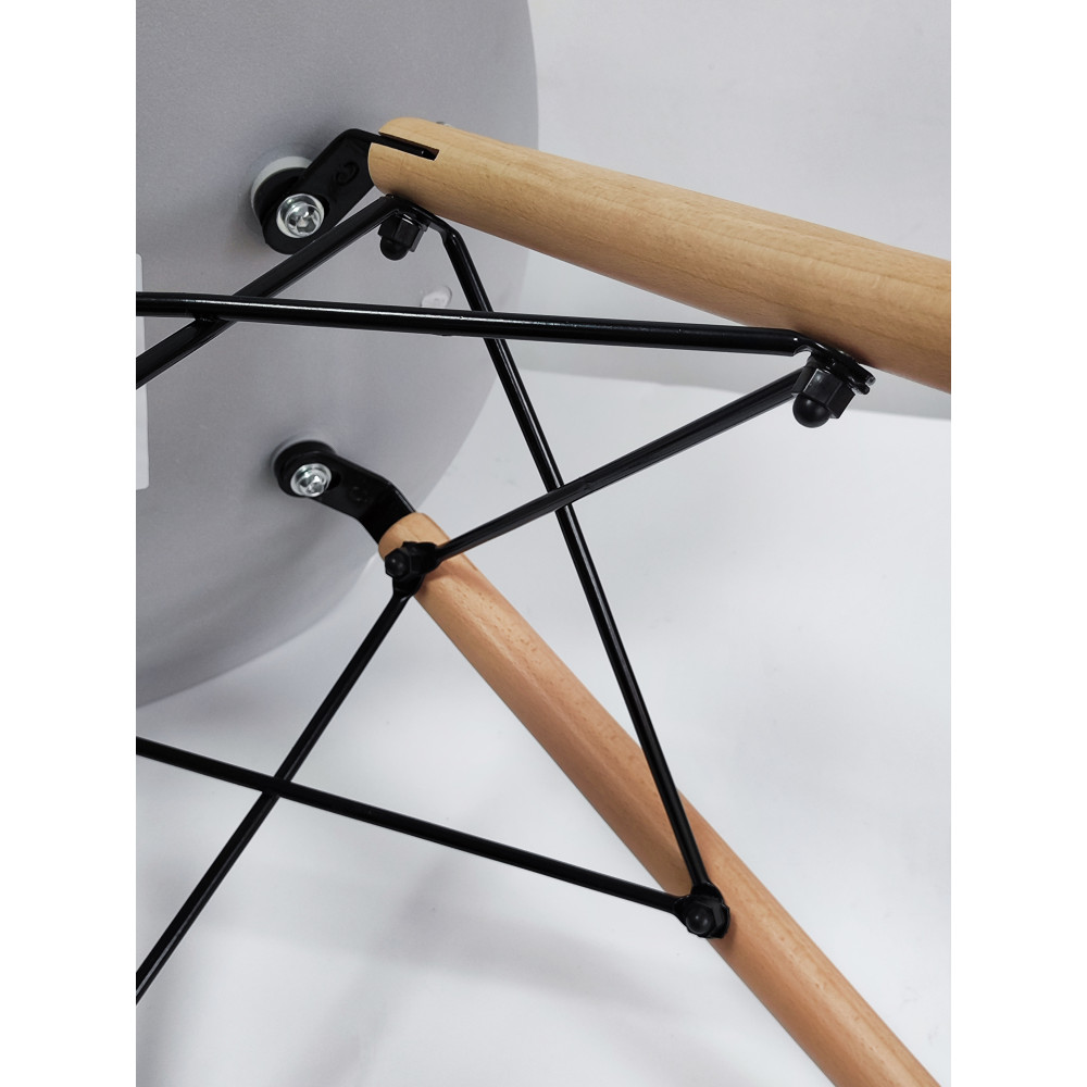 Стул Eames из полипропилена 43×46×84 см, серый, до 100 кг