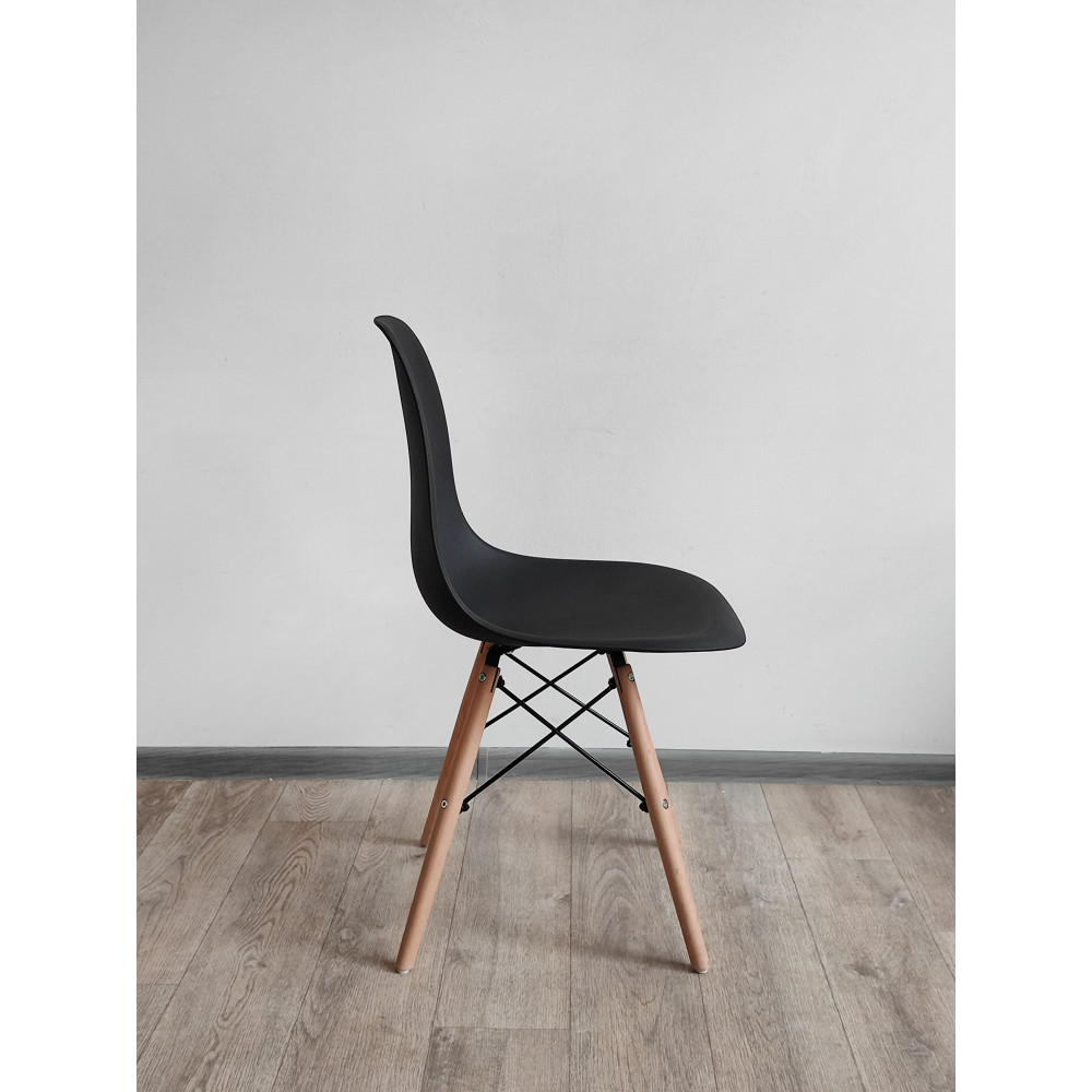 Стул Eames из полипропилена 43×46×84 см, черный, до 100 кг