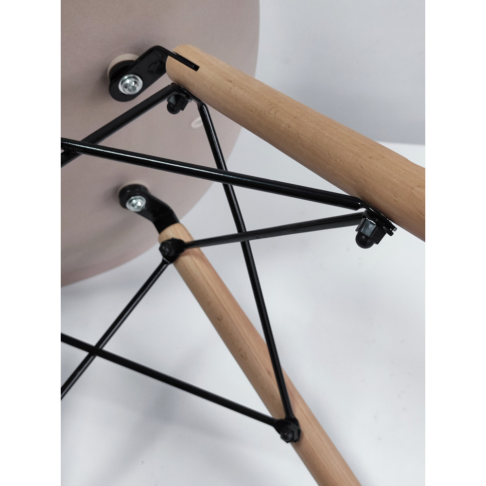 Стул Eames из полипропилена 46×54×81 см, бежевый, до 100 кг