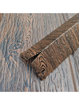 Наружный угол Maple, пенополиуретан, 380–400×50 мм, металл 0,3 мм Наружный угол Maple, пенополиуретан, 380–400×50 мм, металл 0,3 мм
