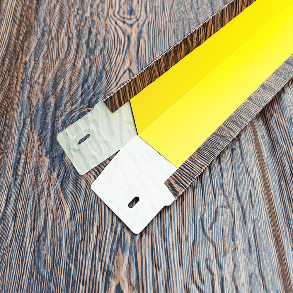 Наружный угол Maple, пенополиуретан, 380–400×50 мм, металл 0,3 мм