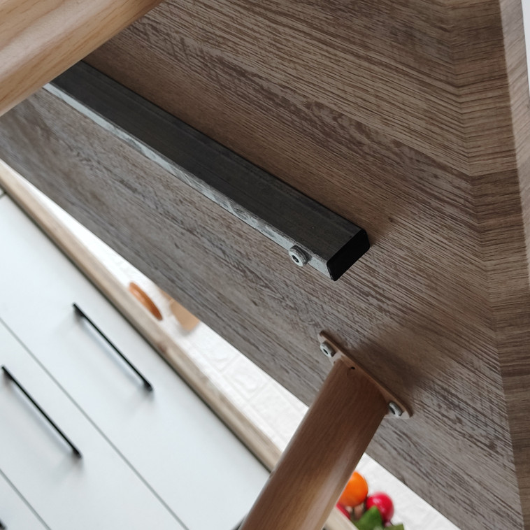 Cнимок Стол ЛДСП кухонный 120*70 см светлое дерево ножки металл A117 2 кор Baizheng