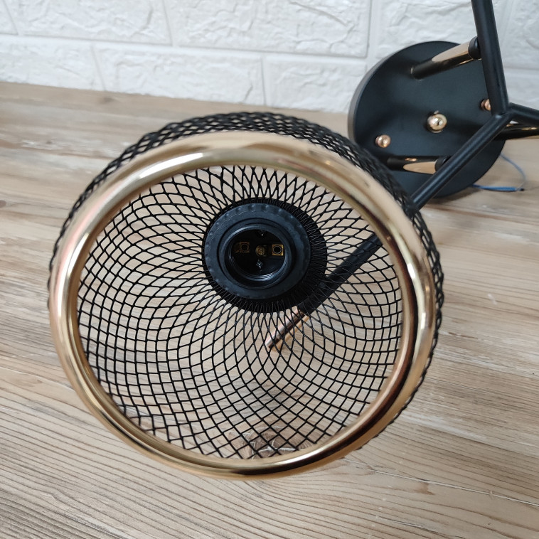 Cнимок Светильник спот 3 плафона 54*23 см Е27 60Вт 12м2 плафон металл черный золото Baizheng