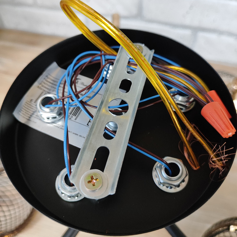 Рисунок Светильник спот 5 плафонов 60*23 см Е27 60Вт 20м2 плафон металл черный золото Baizheng