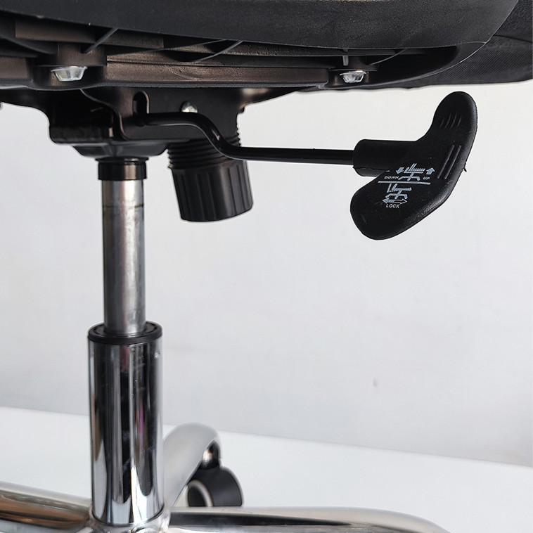 Кресло офисное 59*98 см до 120 кг механизм качания сетка черный Baizheng Фото №1 Кресло офисное 59*98 см до 120 кг механизм качания сетка черный Baizheng