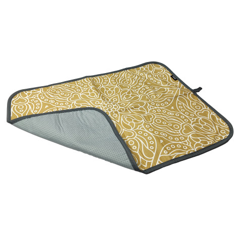Коврик для глажки белья 75х55 см малый с узорами на золотом Nika