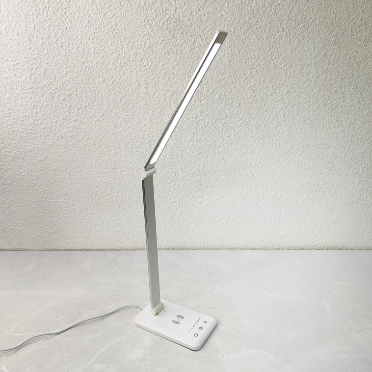 Изображение Лампа светодиодная настольная 18*12,5*11*60 см 10Вт USB белый Baizheng