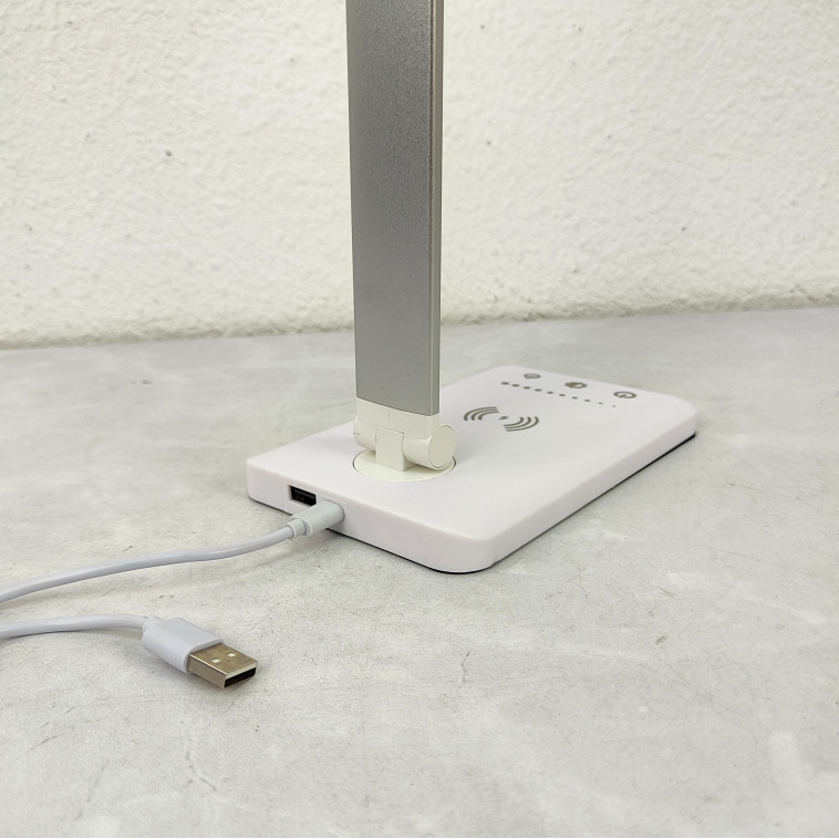Cнимок Лампа светодиодная настольная 18*12,5*11*60 см 10Вт USB белый Baizheng