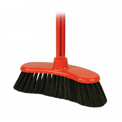 Швабра-щетка пластиковая 20х6х75 см черенок пластиковый жесткая густой ворс Комфорт Альтернатива