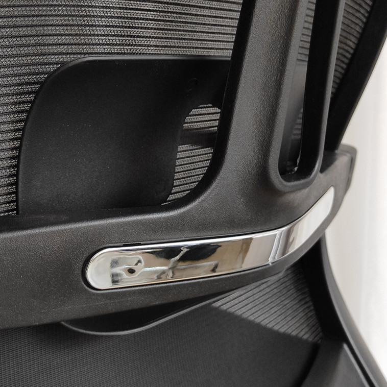 Cнимок Кресло офисное 110*60*46 см до 150 кг механизм качания полиэстер черный Baizheng