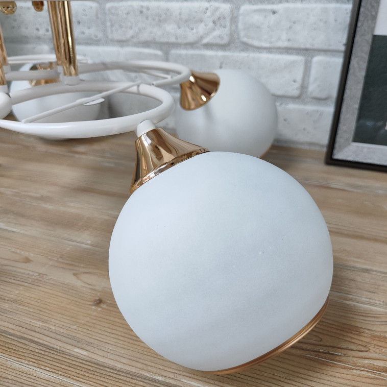 Мини фото №2 Люстра 5 плафонов 59*24 см Е27 60Вт 20м2 плафон стекло бело-золотой Baizheng