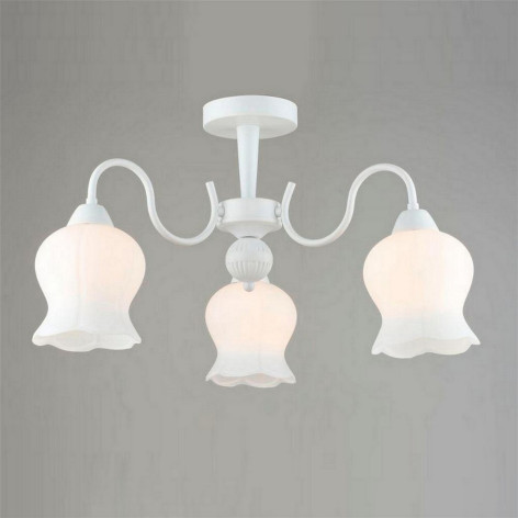 Люстра 3 плафона 57*33 см Е27 60Вт 12м2 плафон стекло белый Baizheng