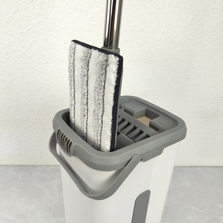 Фотография Набор ведро пластиковое с отжимом 12 л + швабра металл вращение 360° под упак Baizheng