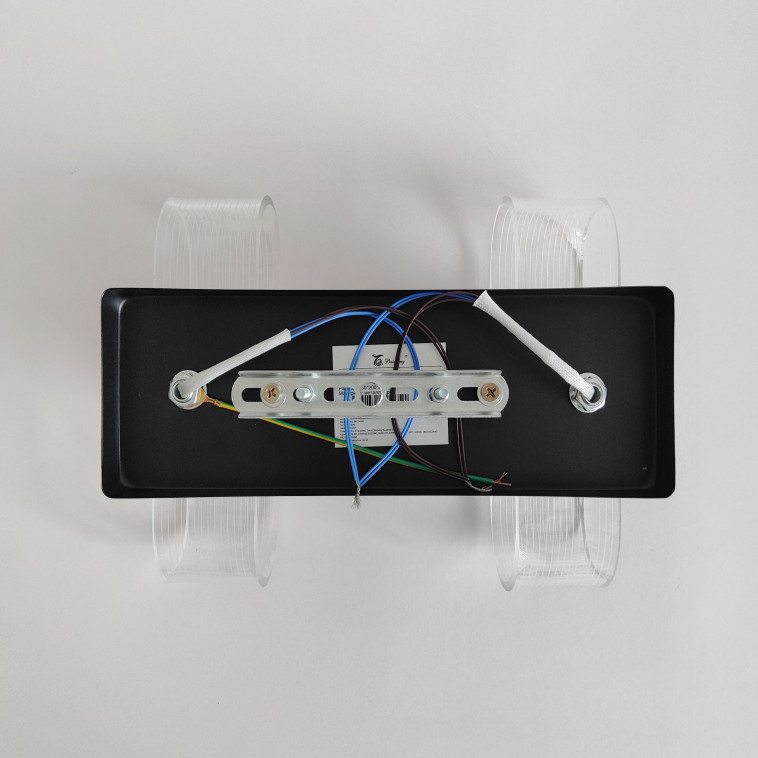 Фото №1 Бра светодиодный 2 плафона 26*20*9,5 см 24Вт 6000 LM 10 м2 акрил 2 цвета Baizheng