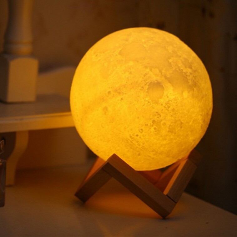 Ночник светильник 15 см 5 Вт дер подставка USB цвет теплый  Луна Baizheng (1/36)