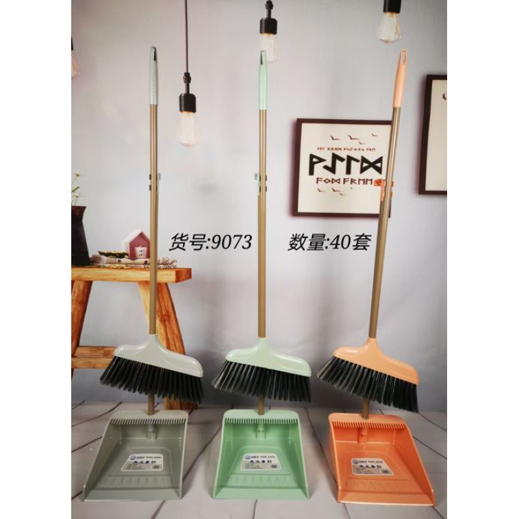 Набор пластиковый для уборки веник + совок 90*36*62 см пласт ручка микс Baizheng (1/40)