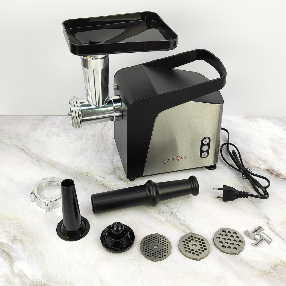 Мясорубка Maxtronic MAX-MG02 1100 Вт 72 кг/час с реверсом, 3 насадки и насадка для колбас
