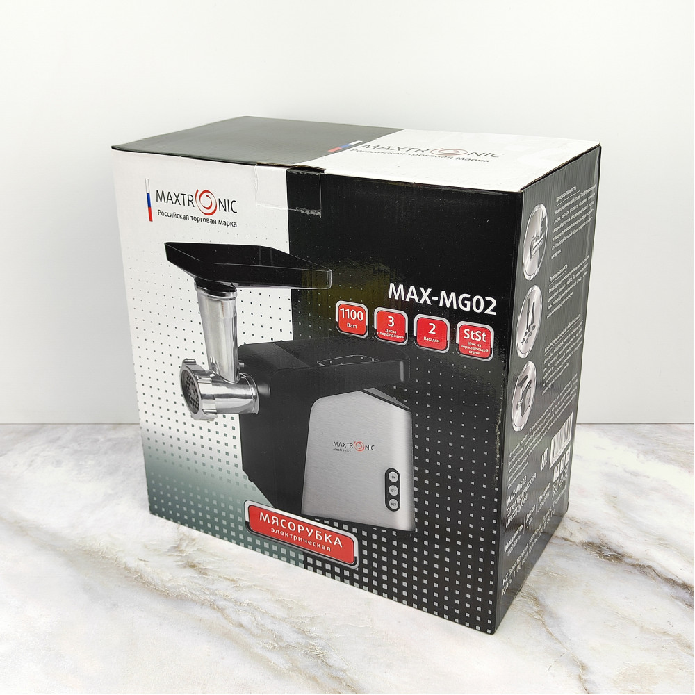 Мясорубка Maxtronic MAX-MG02 1100 Вт 72 кг/час с реверсом, 3 насадки и насадка для колбас