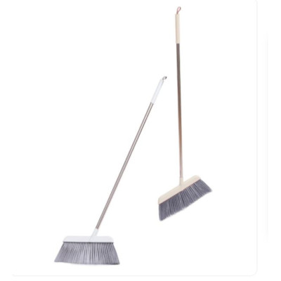 Веник пластиковый 103*36.5 см черенок металл микс Baizheng