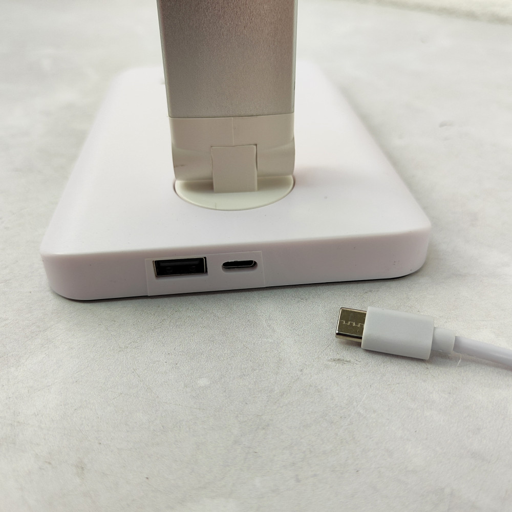 Лампа светодиодная настольная 18*12,5*11*60 см 10Вт USB белый Baizheng