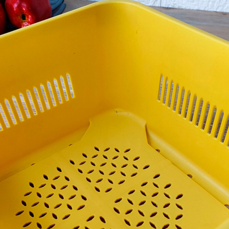 Изображение Этажерка пластиковая 4-х ярусная 345*345*782 мм на колесах микс Baizheng