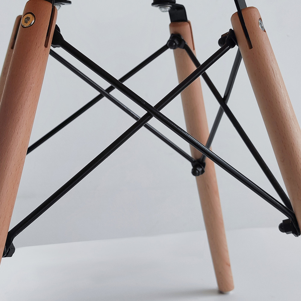 Стул Eames из полипропилена 43×46×84 см, желтый, до 100 кг