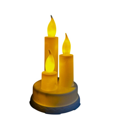 Светильник светодиодный 8.5*14 см 3ААА белый Три свечи NP-3112 Baizheng