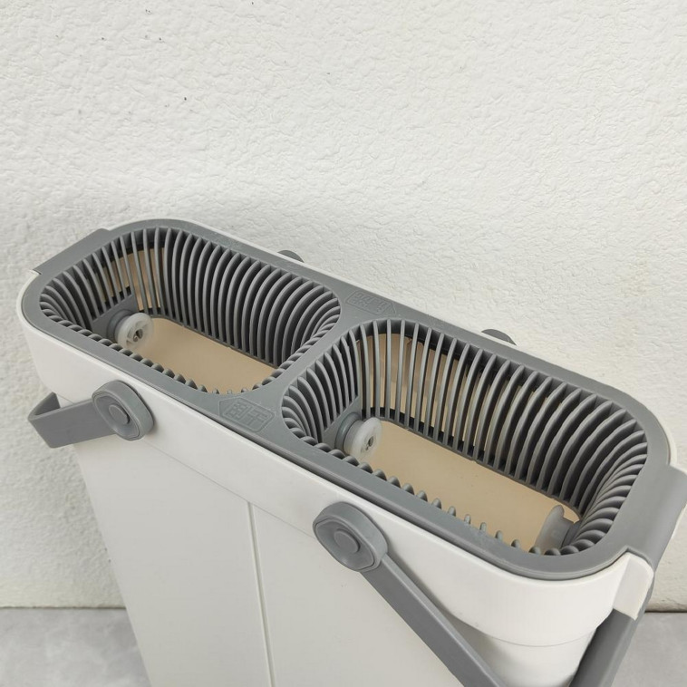 Картинка Набор ведро пластиковое 14 л + швабра метал 38х12 см металл ручка прозрачно зеленый Baizheng