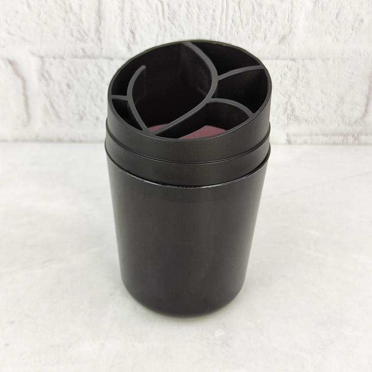 Фото Подставка пластиковая для зубных щеток 78х78х108 мм мята полупрозрачный Scarlet Berossi