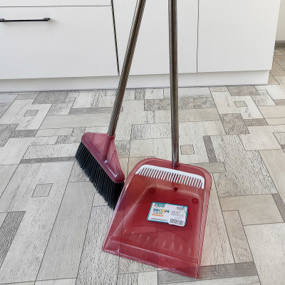 Набор пластиковый для уборки веник + совок 96х39х64 см пластик ручка красный Baizheng