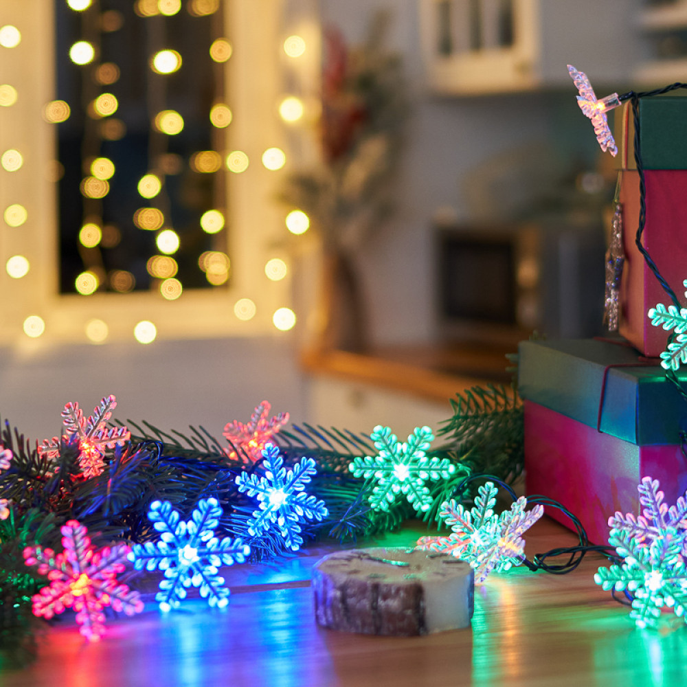 Гирлянда светодиодная  4,4 м 30 led 230 В снежинки мультиколор Neon-night