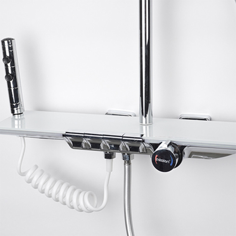 Фото Смеситель душевая система DIKALAN для ванны c картриджным пер. LED подсветка Хром/Белый (5) Kn90135