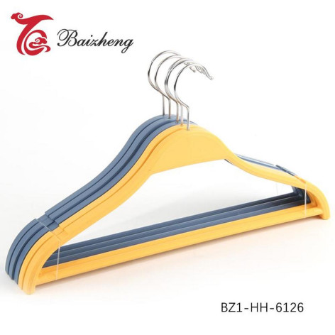 Вешалка пластиковая для одежды 5 шт 22,3*39,5 см перекладина в ассортименте Baizheng