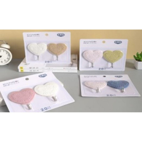 Набор пластиковых крючков 2 шт 6,8*8 см самоклеящийся металл держател Сердце BZ-5176 Baizheng Набор пластиковых крючков 2 шт 6,8*8 см самоклеящийся металл держател Сердце BZ-5176 Baizheng