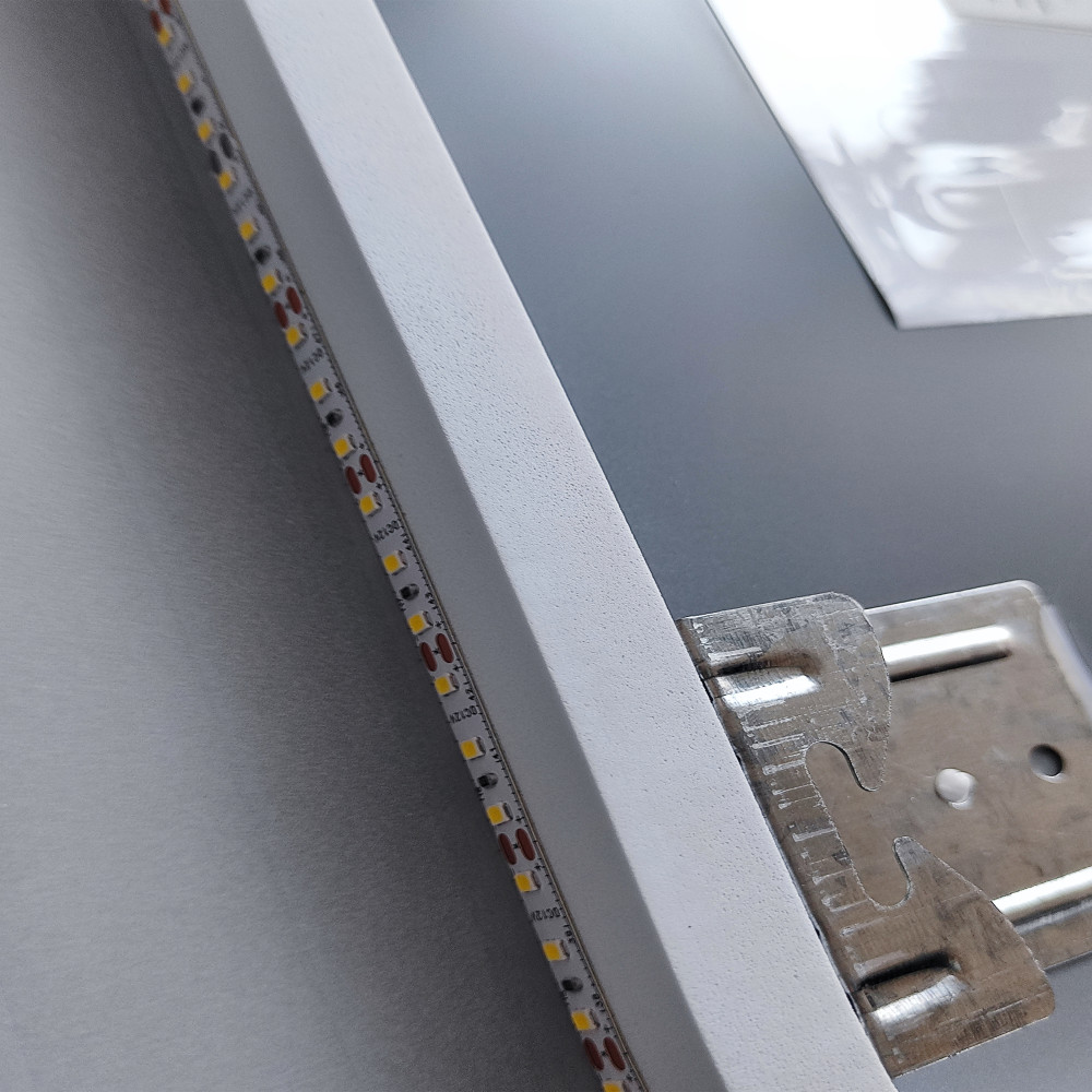 Зеркало для ванной 50*70 см LED подсветка антизапотевание прямоугольное KN-819A50/70 KNOIS
