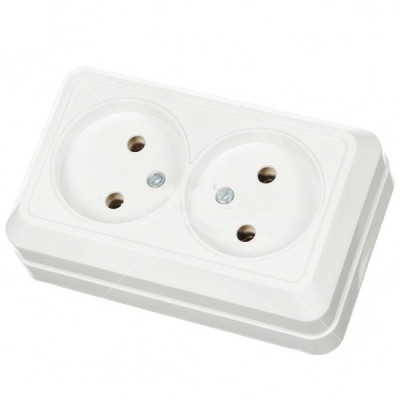 Розетка двойная 2П оу IP20 10А белый Ладога TDM Розетка двойная 2П оу IP20 10А белый Ладога TDM
