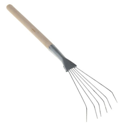 Грабли веерные цветочные провол. 6 зуб. оцинк. с деревянным черенком