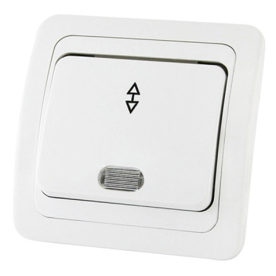 Переключатель на 2 направления с подсветкой 10А белый Переключатель на 2 направления с подсветкой 10А белый