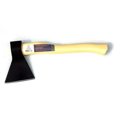 Топор  800гр кованый с деревянной ручкой прямая заточка (Россия)