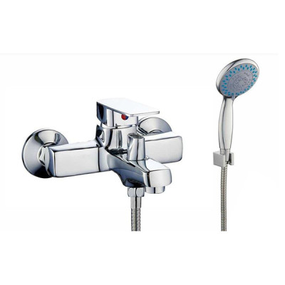 Смеситель д/ванны Baizheng однорыч. корот. излив дивертер поворот+лейка+шланг 3073-B76 Смеситель д/ванны Baizheng однорыч. корот. излив дивертер поворот+лейка+шланг 3073-B76