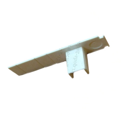 Заглушка пластик универсальная правая М Магеллан